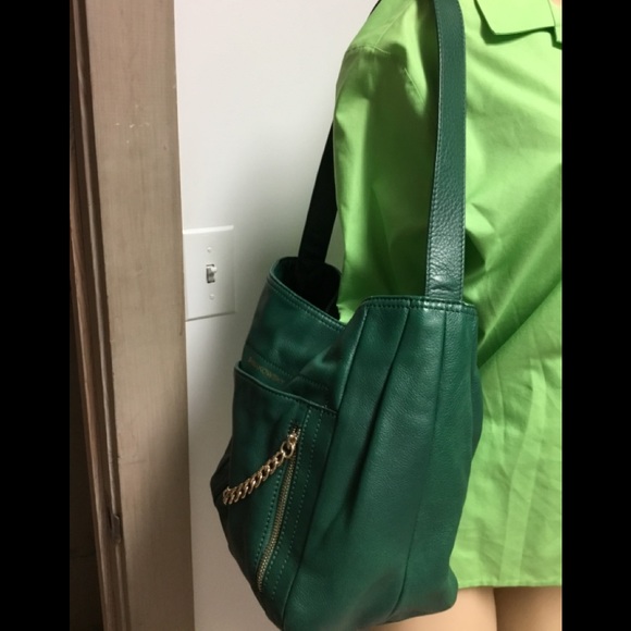EUC B. MAKOWSKY EMERALD GREEN LEATHER HAND BAG - Picture 10 of 12